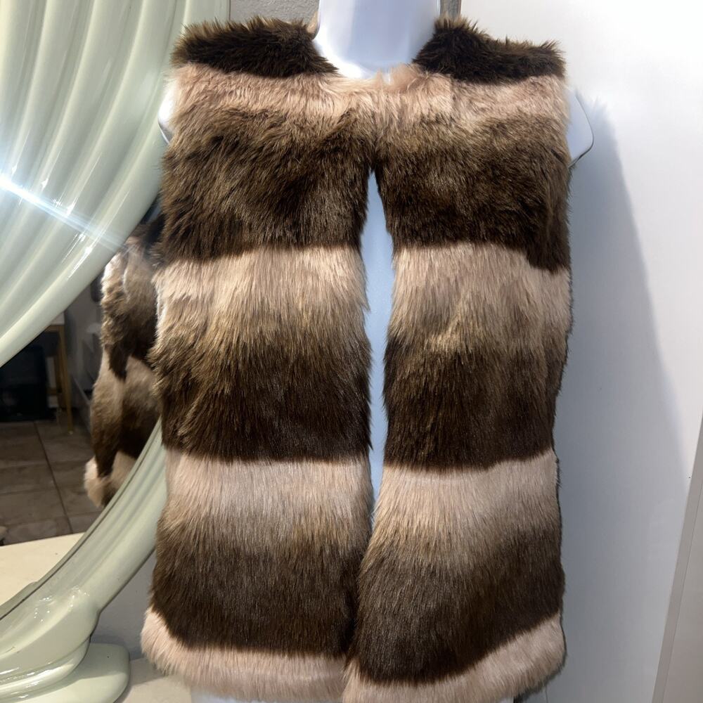 Glamsia Women’s Vest Size Medium